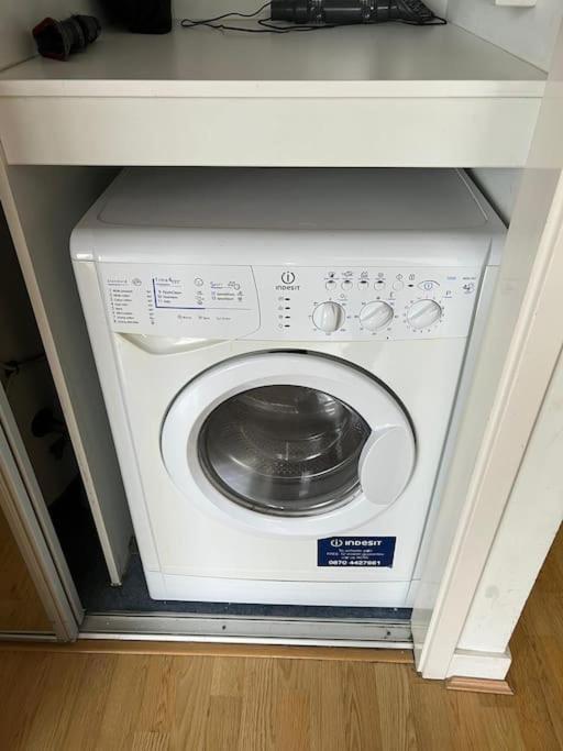 Stunning 2 Bed Flat! Centrally Located In London, Uk! Ngoại thất bức ảnh