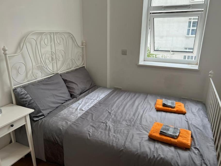 Stunning 2 Bed Flat! Centrally Located In London, Uk! Ngoại thất bức ảnh