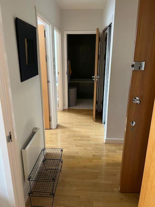 Stunning 2 Bed Flat! Centrally Located In London, Uk! Ngoại thất bức ảnh