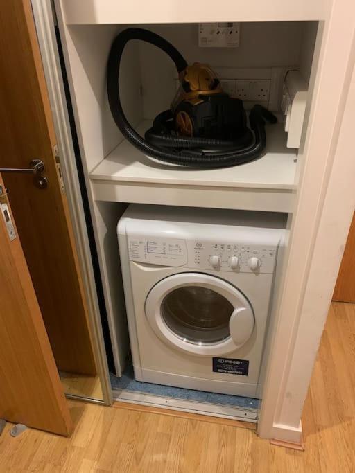 Stunning 2 Bed Flat! Centrally Located In London, Uk! Ngoại thất bức ảnh