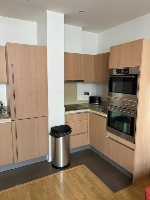 Stunning 2 Bed Flat! Centrally Located In London, Uk! Ngoại thất bức ảnh
