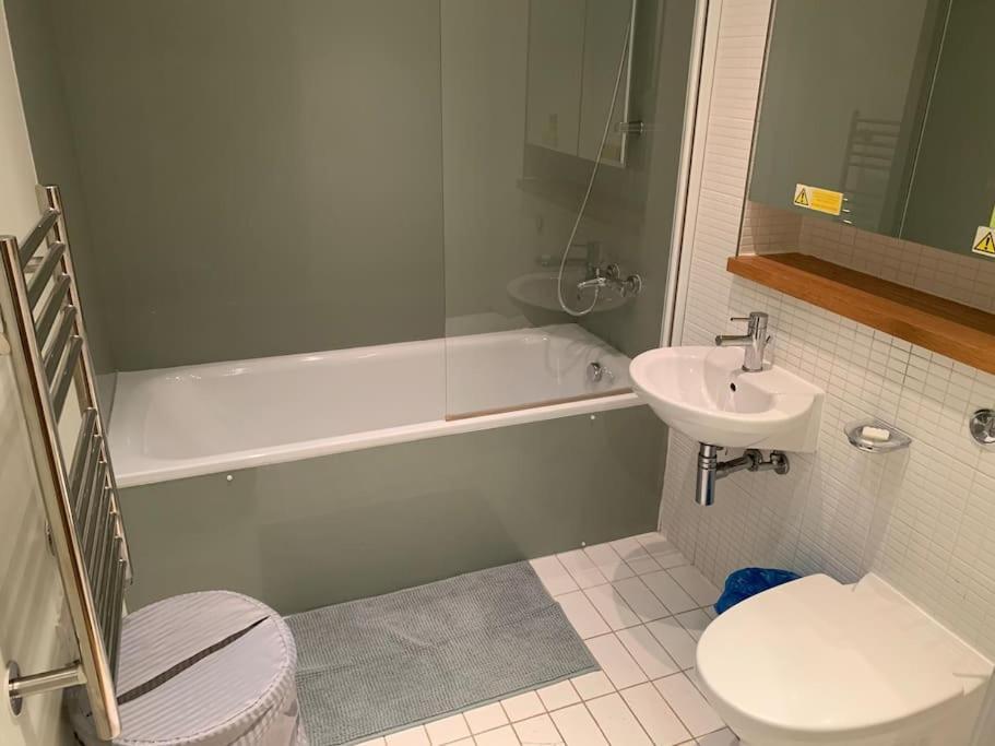 Stunning 2 Bed Flat! Centrally Located In London, Uk! Ngoại thất bức ảnh